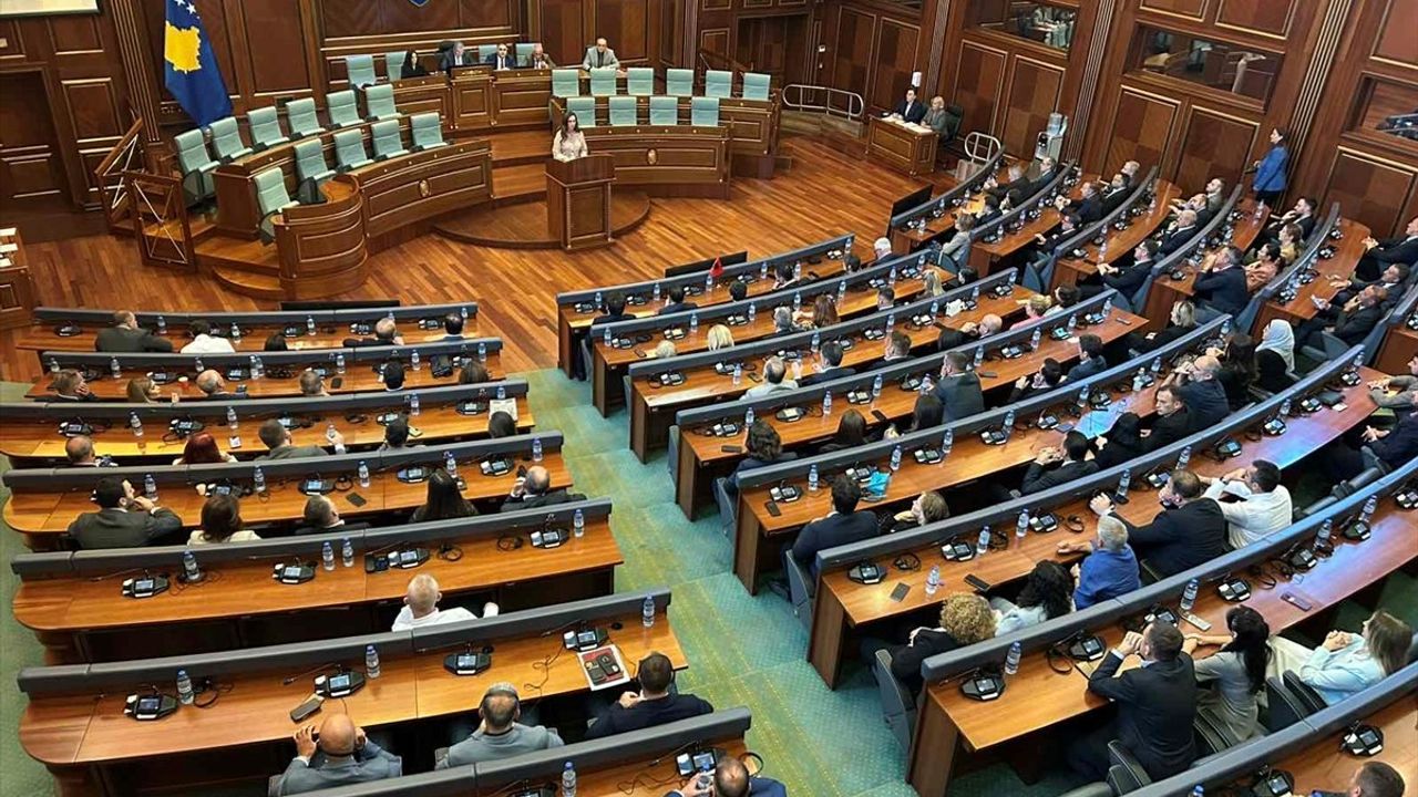 Kosova Meclisinde Dimal Basha Dönemi Başladı