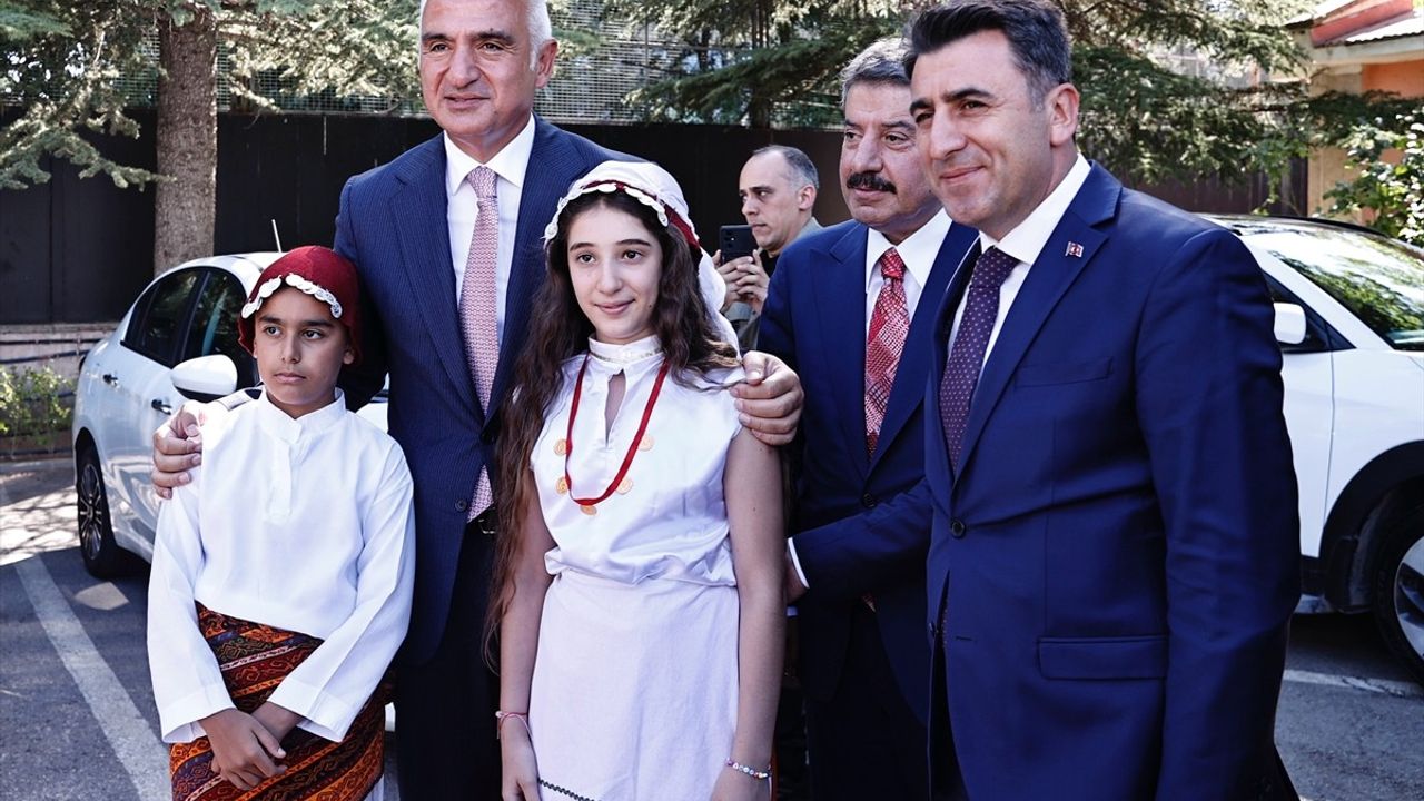 Kültür ve Turizm Bakanı Ersoy Tunceli Valiliği'ni Ziyaret Etti