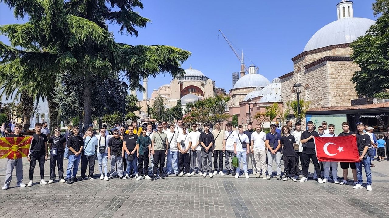 Kuzey Makedonya'dan 90 Öğrenci Türkiye'yi Ziyaret Etti