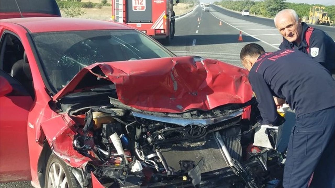 Malatya'da Trafik Kazası: 5 Yaralı