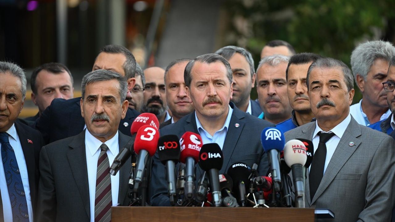 Memurların Taban Aylığına Artış Teklifi