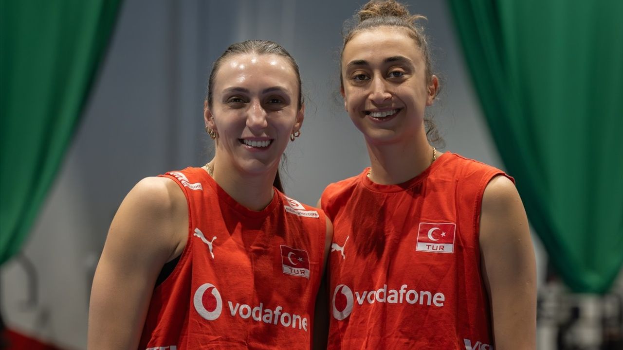 Milli Voleybolcular Slovenya Maçına Hazır