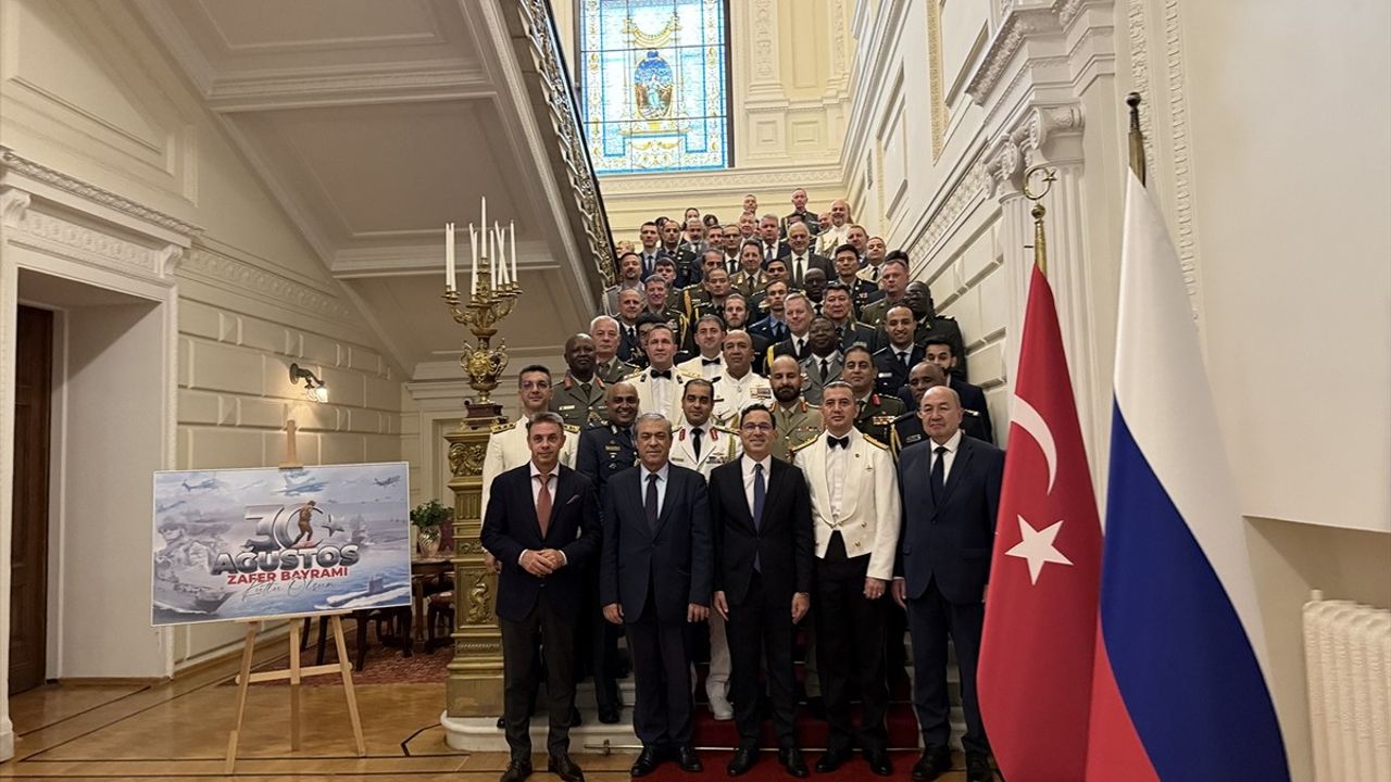 Moskova'da 30 Ağustos Zafer Bayramı Kutlaması