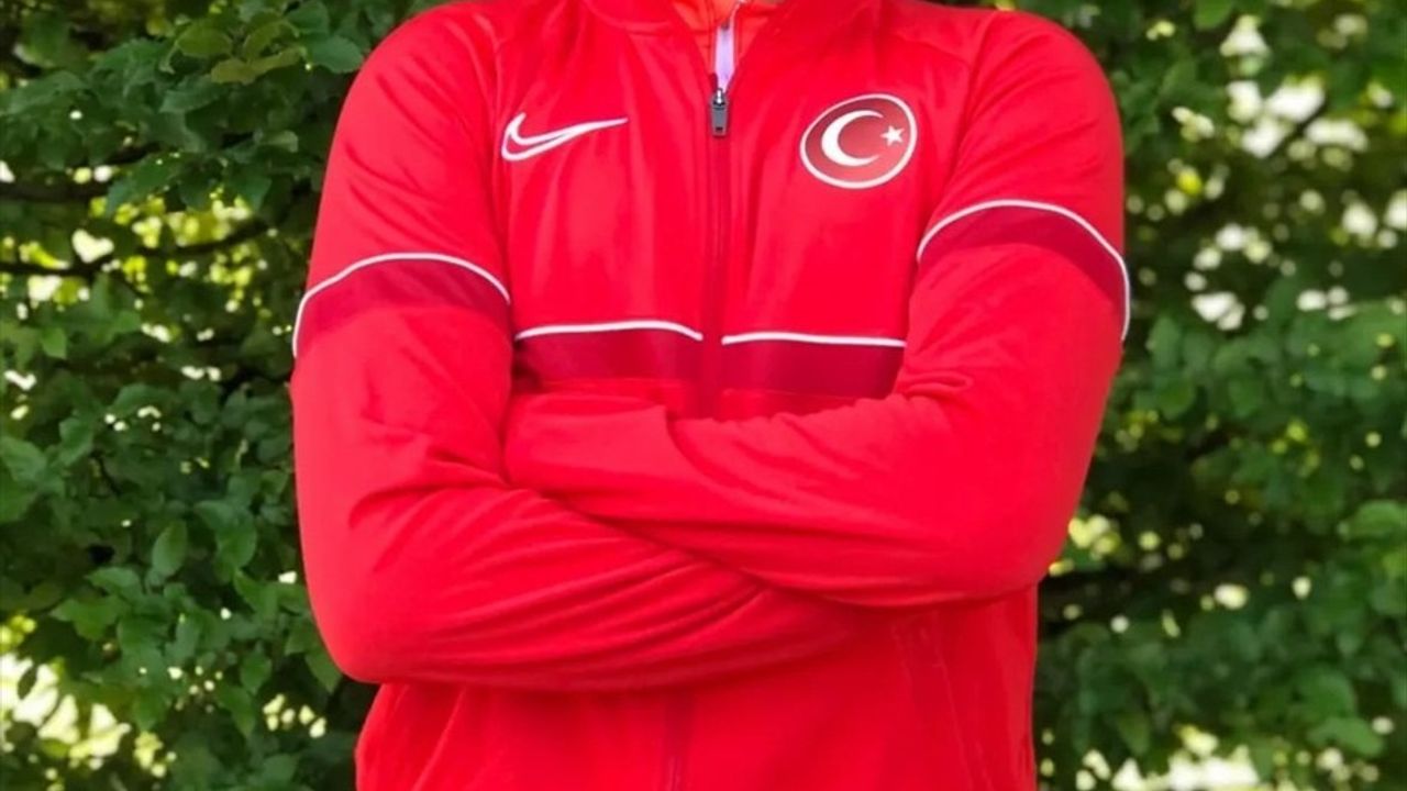 Muaz Erdem Madran, Çekya'da Altın Madalya Kazandı