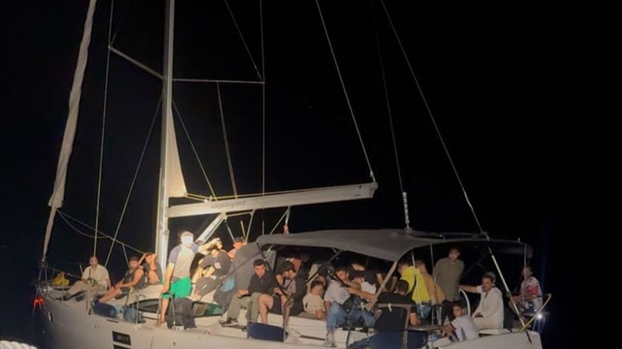Muğla Açıklarında Düzensiz Göçmen Kurtarımı