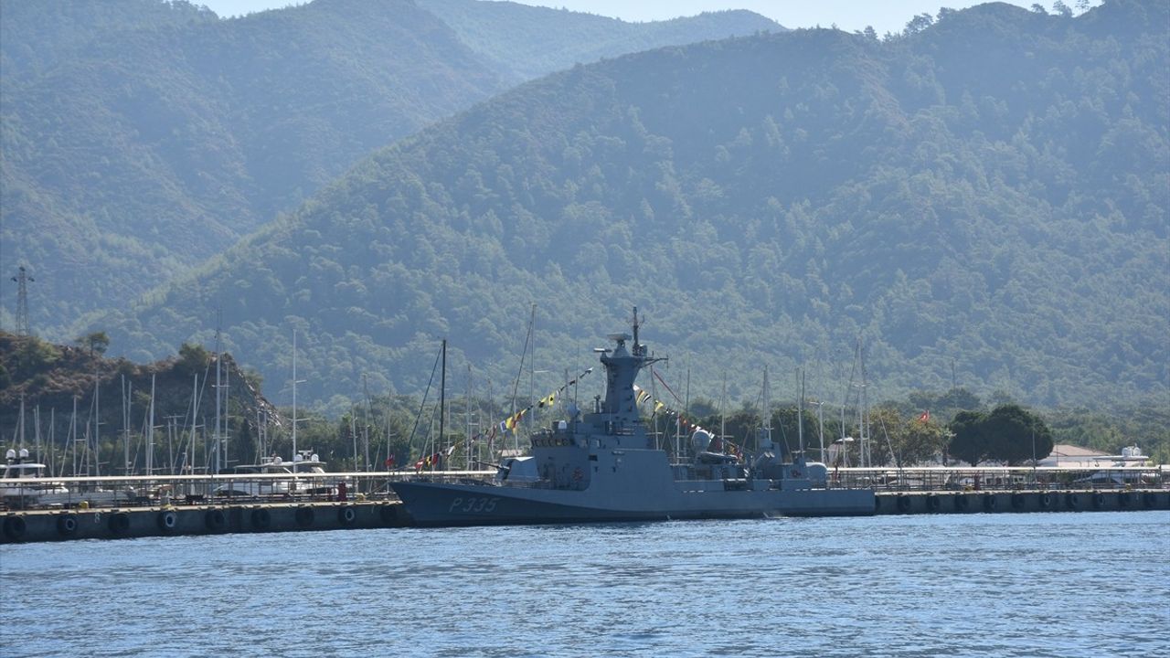 Muğla'da Deniz Kuvvetleri ve Sahil Güvenlik Botlarına Yoğun İlgi