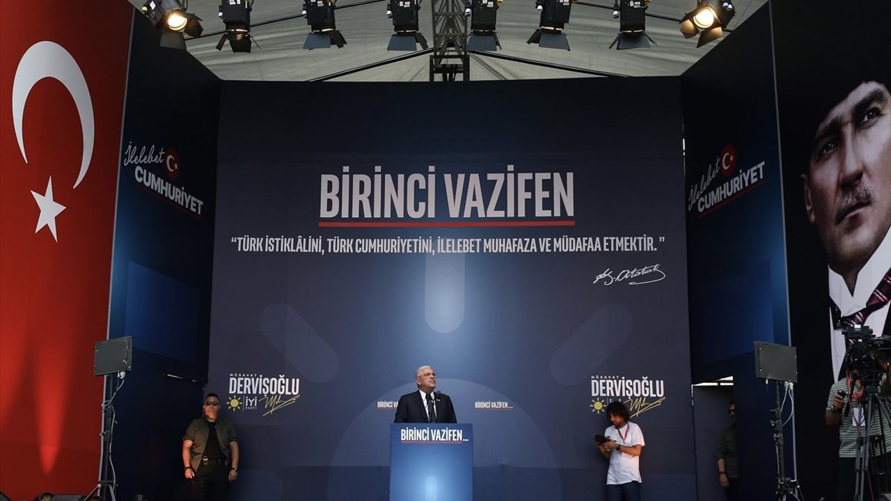 Müsavat Dervişoğlu'ndan Bursa'da Çarpıcı Açıklamalar