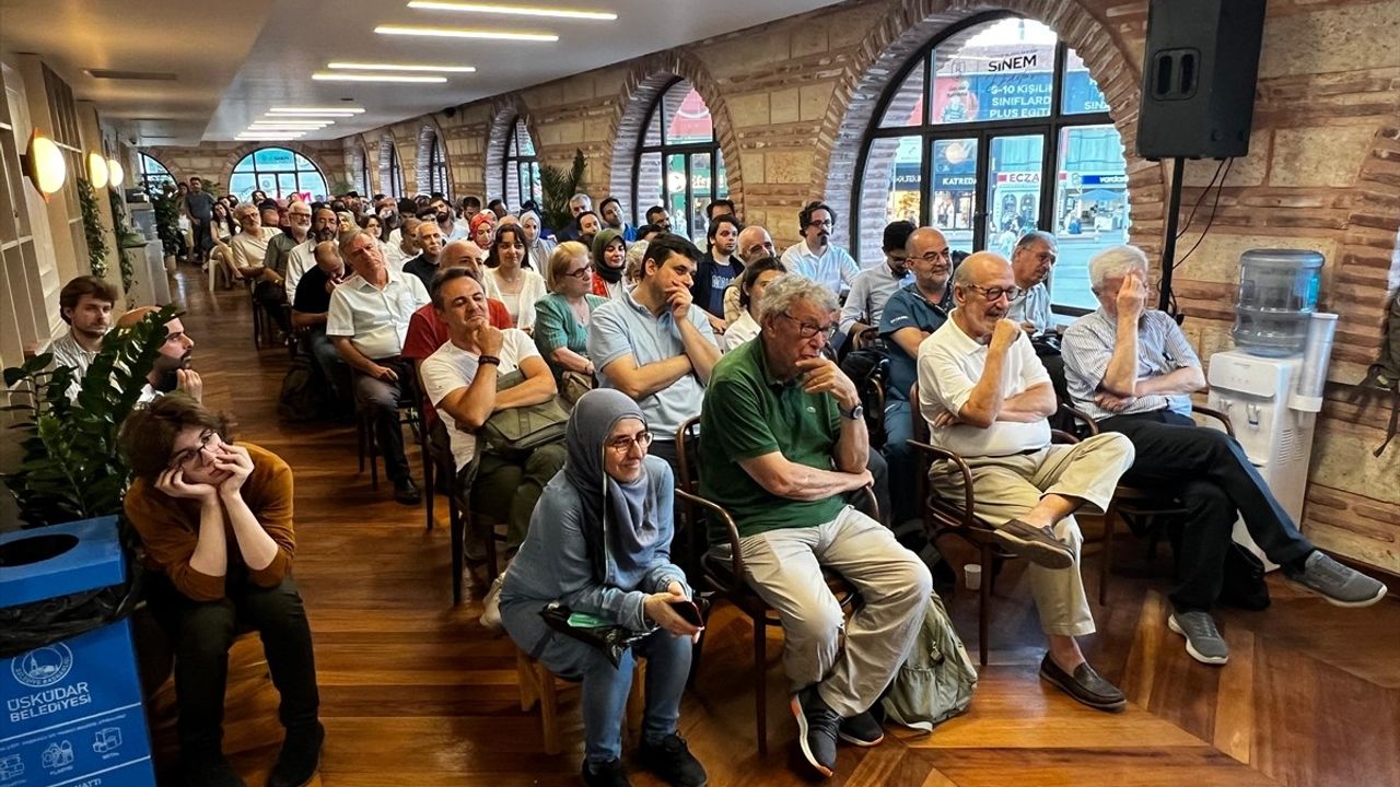 Prof. Dr. Cemal Kafadar Üsküdar Konuşmaları'nda Türkiye'deki Tarihçilik Üzerine Değerlendirmelerde Bulundu