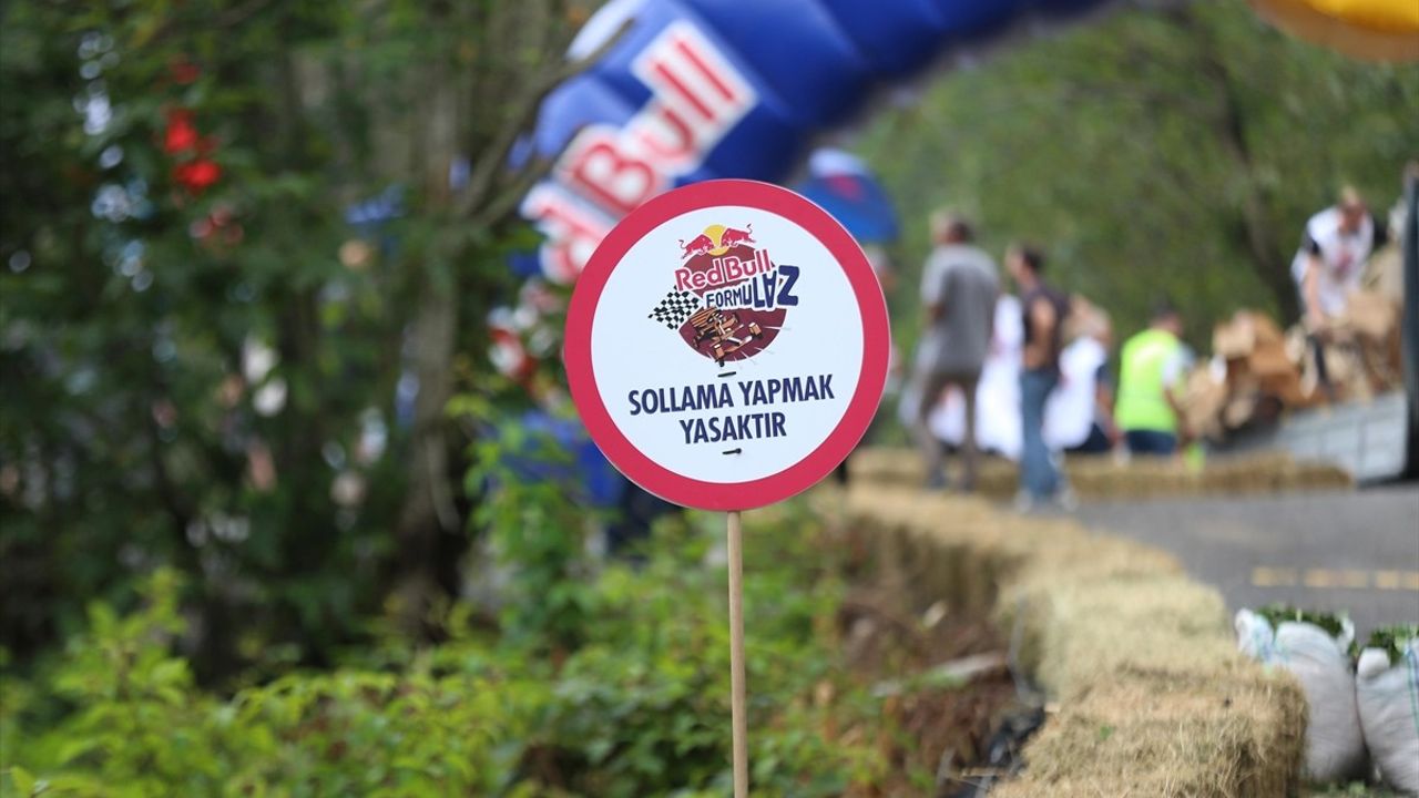 Rize'de 15. Geleneksel Tahta Araba Şenliği Coşkusu