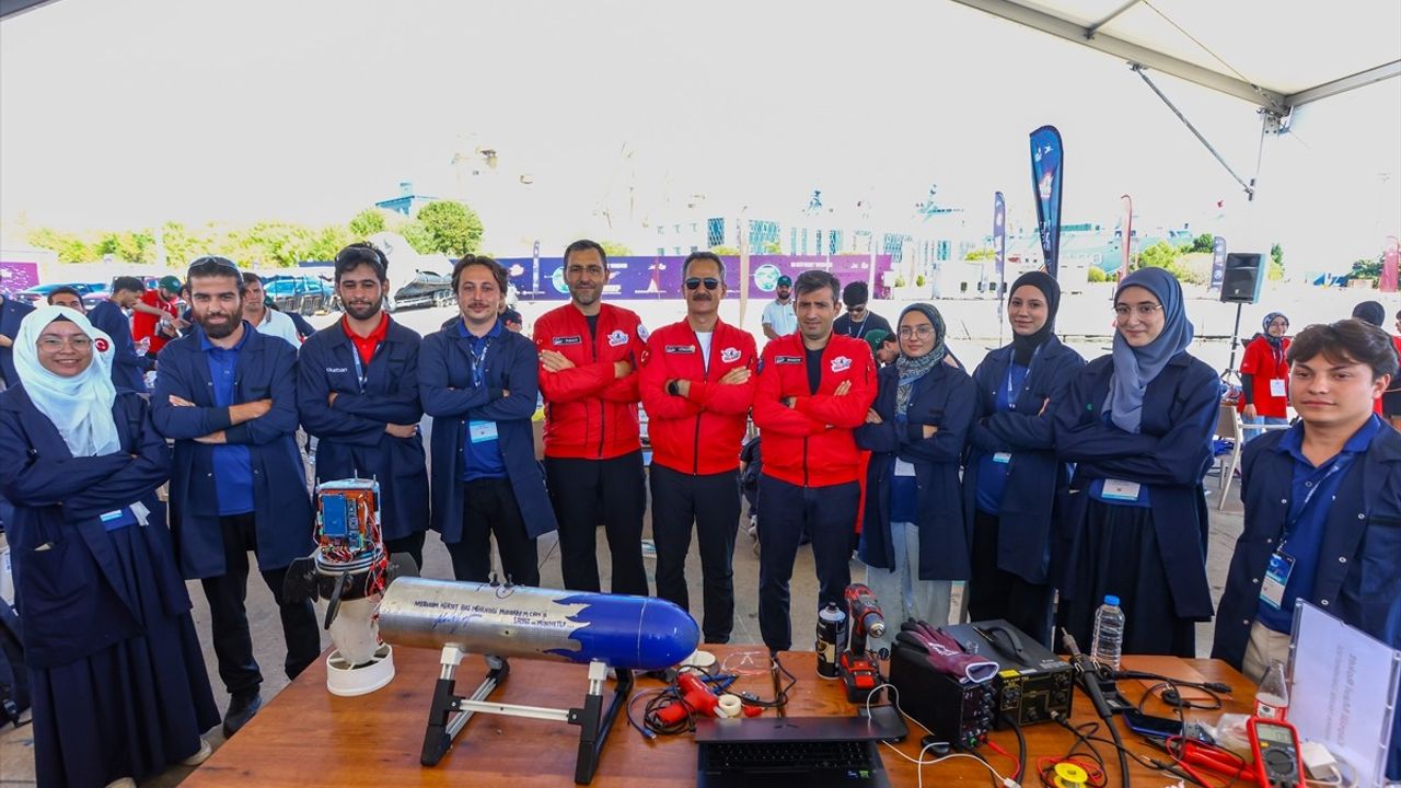 Roketsan, TEKNOFEST Mavi Vatan ile Gençlerin Geleceğini Şekillendiriyor