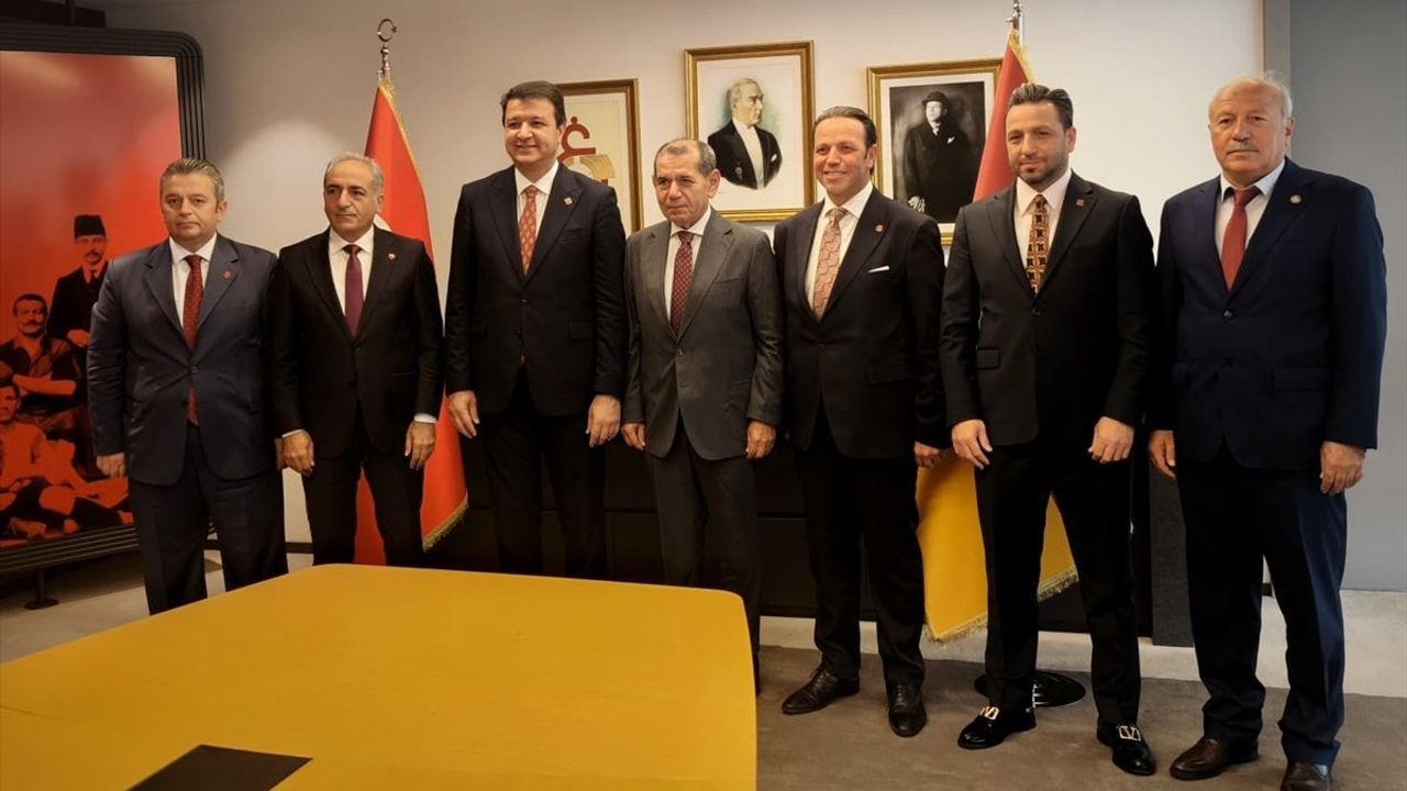 Saadet Partisi ve Galatasaray İş Birliği