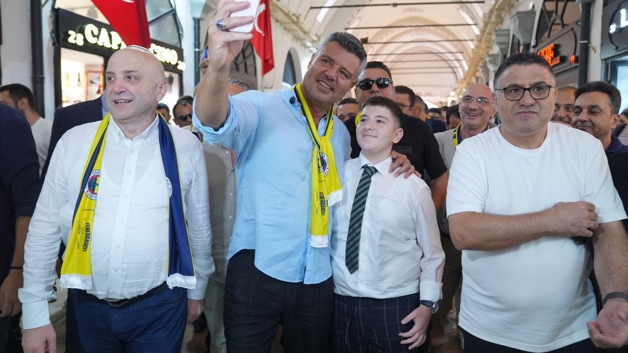Sadettin Saran Kapalıçarşı Esnafıyla Buluştu