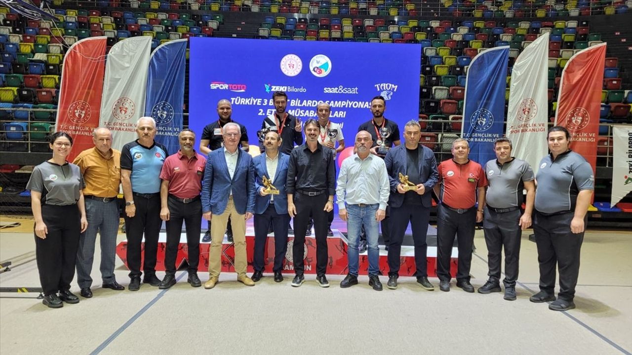 Samsun'da Türkiye 3 Bant Bilardo Şampiyonası Sonuçlandı