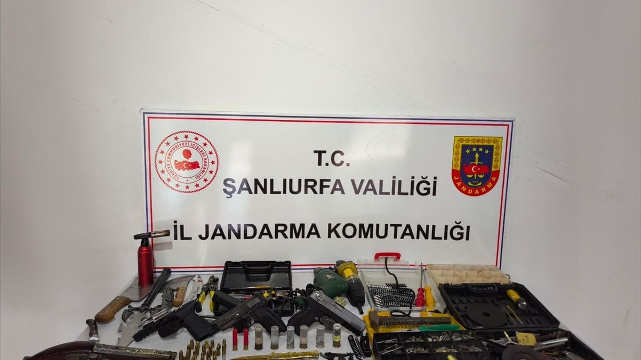 Şanlıurfa'da Silah Kaçakçılığı Operasyonu: 2 Şüpheli Yakalandı