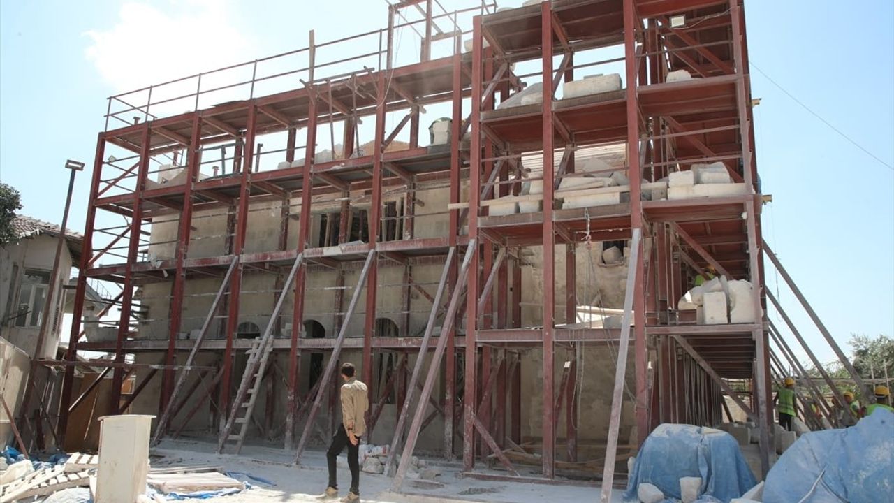 Şeyh Ali Camisi'nin Restorasyonu Devam Ediyor