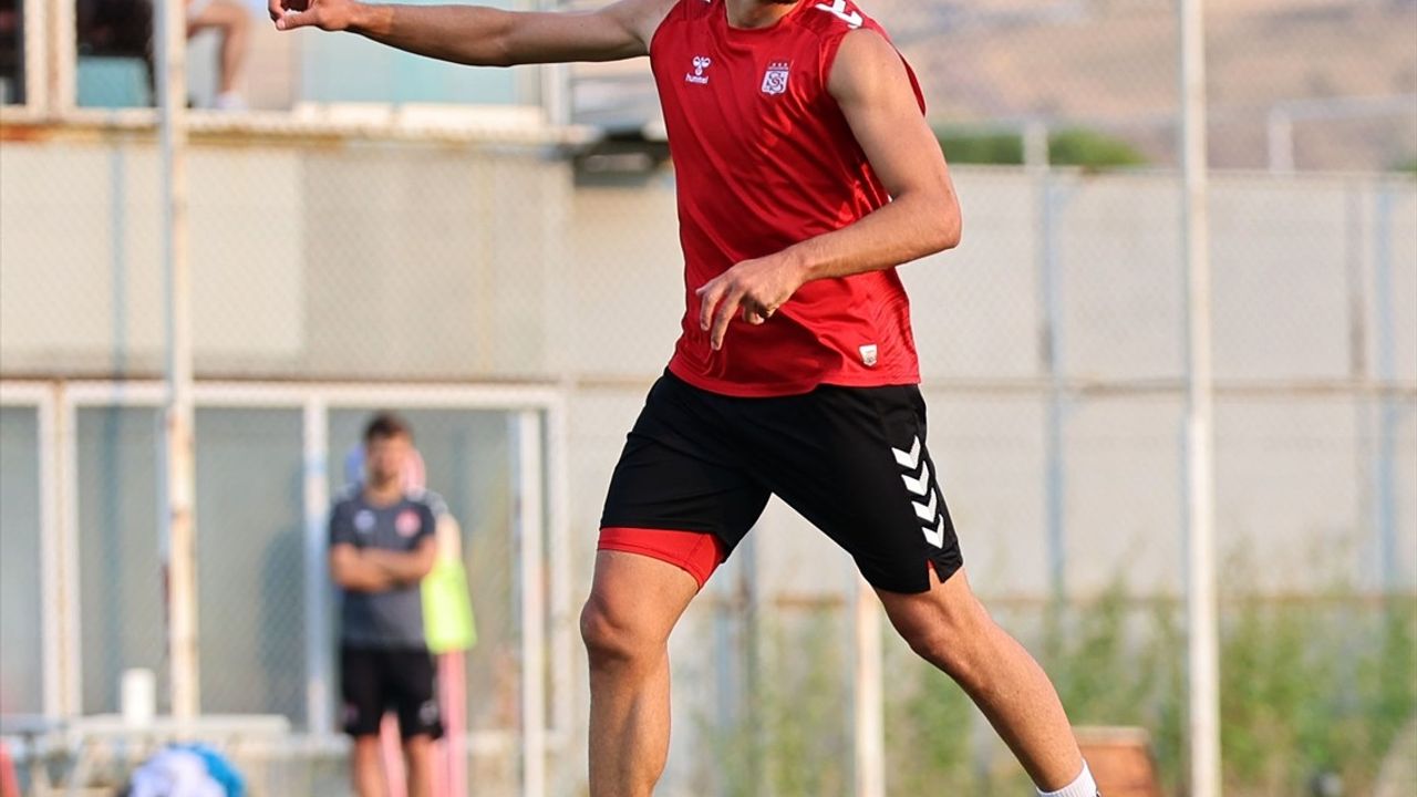 Sivasspor Erzurumspor FK Maçının Hazırlıklarına Devam Ediyor