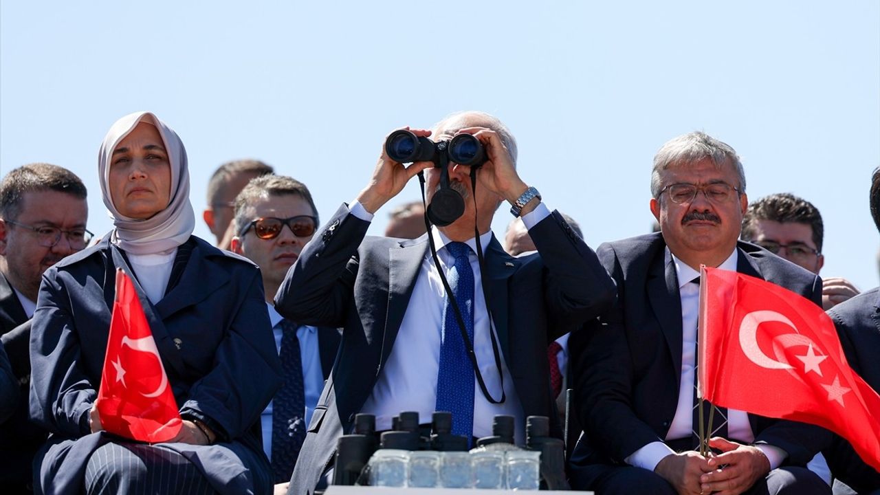 TBMM Başkanı Kurtulmuş, Kocatepe Törenine Katıldı