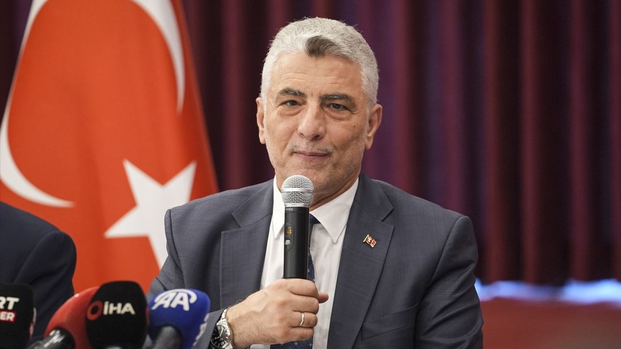 Ticaret Bakanı Bolat, Tarımsal Üretimde Avrupa'nın Lideri Olduğumuzu Vurguladı