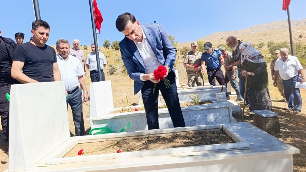 Tunceli'de Şehitler Anma Töreni