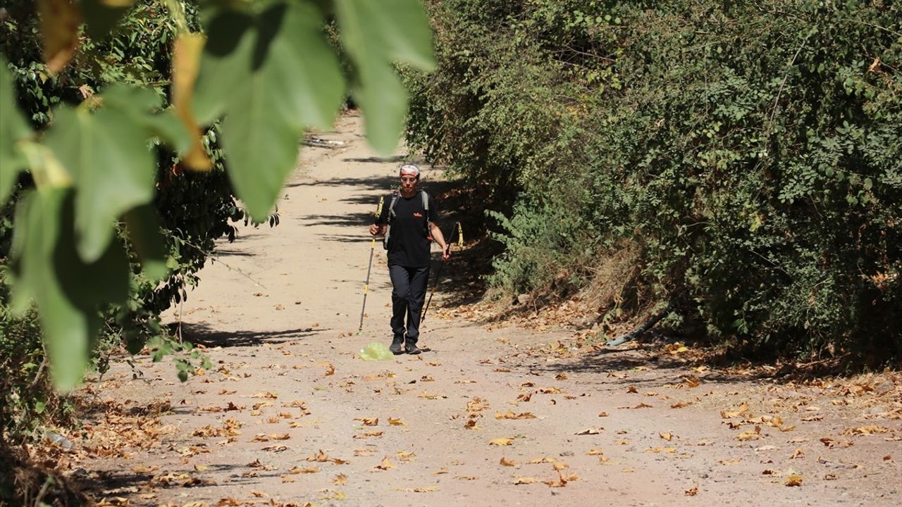 Türkiye'nin İlk Kadın Kar Leoparı: Esin Handal