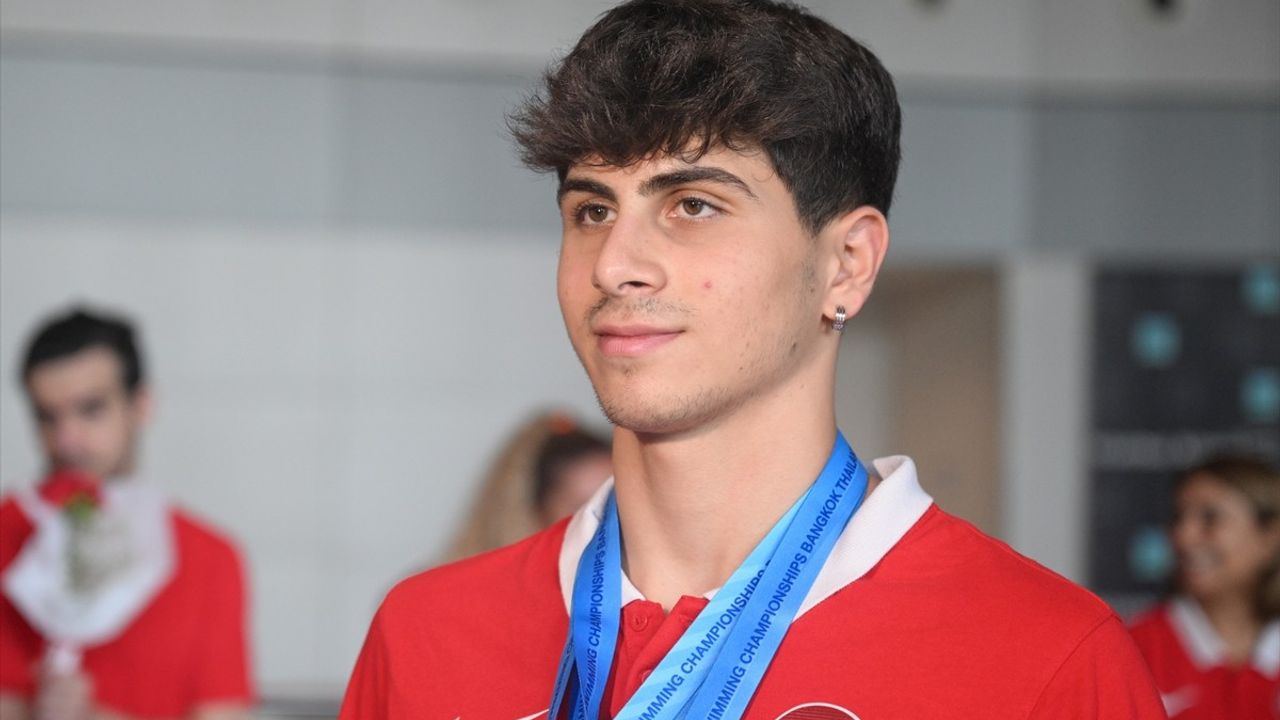 Türkiye Özel Sporcular Yüzme Milli Takımı, Dünya Şampiyonası'nda 12 Madalya Kazandı