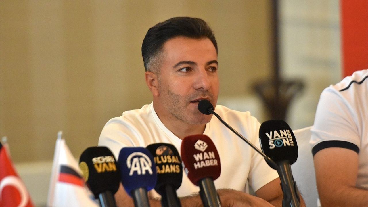 Yeni Hedeflerle İmaj Altyapı Vanspor Transfer Çalışmalarını Sürdürüyor