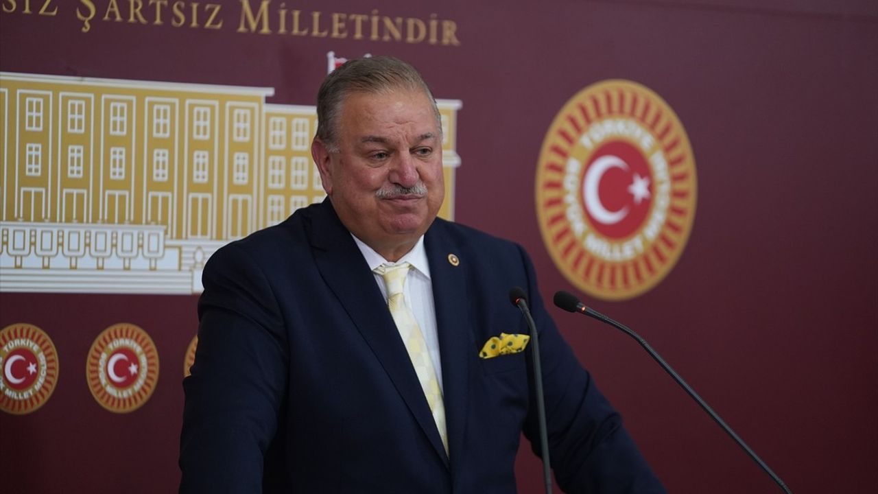 Yeniden Refah Partisi'nden İsrail ve Suriye Eleştirisi