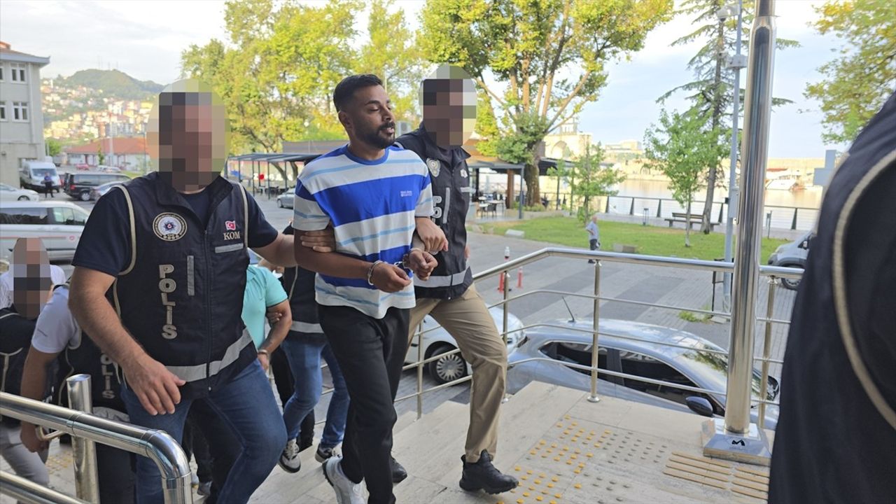 Zonguldak'ta Tefecilik Operasyonunda İki Ziya Tutuklandı