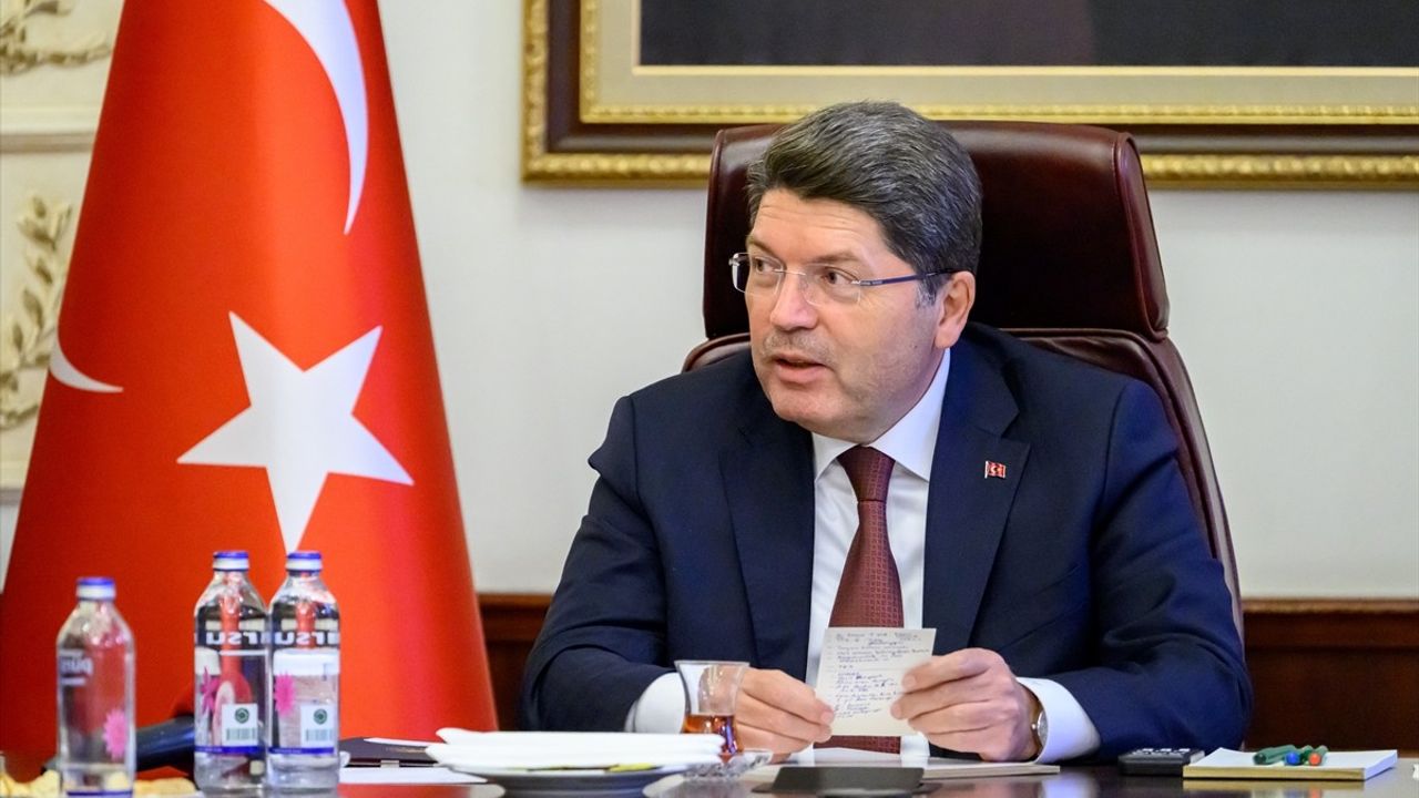 Adalet Bakanı Yılmaz Tunç, 11 İlin Baro Başkanlarıyla Toplandı