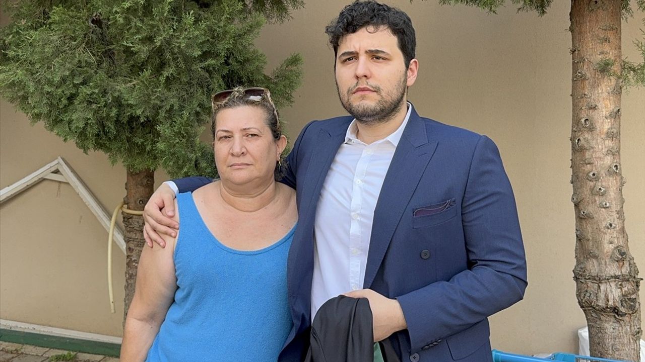 Adana'da Darbe Davası: Anne Hak Arayışında