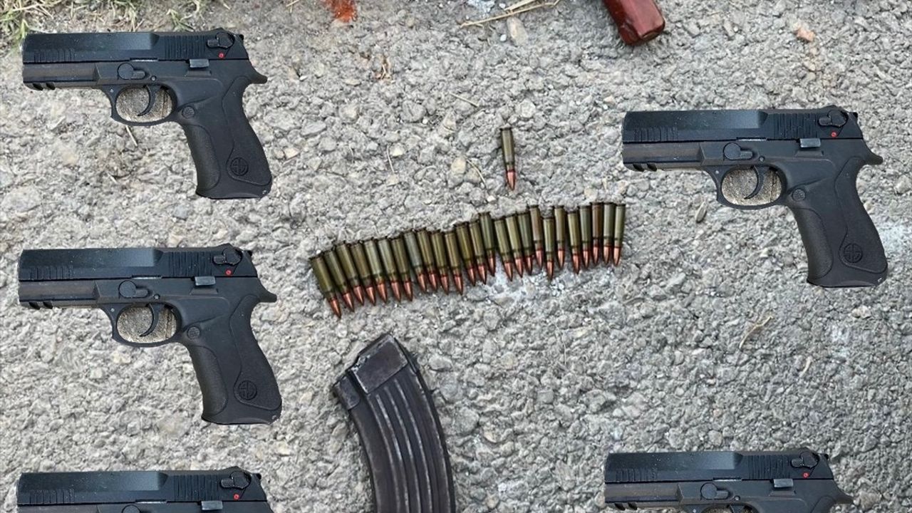 Adana'da Polis Takibinde Bisikletli Çocuğa Çarpan Şüpheliler Yakalandı
