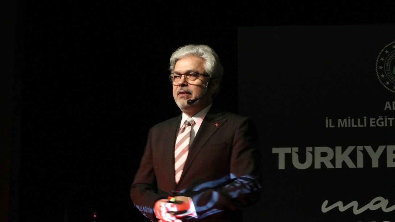 Adana'da Türkiye Yüzyılı Maarif Modeli Buluşmaları Gerçekleşti