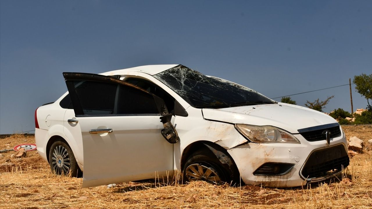 Adıyaman'da Otomobil Devrildi: 6 Yaralı