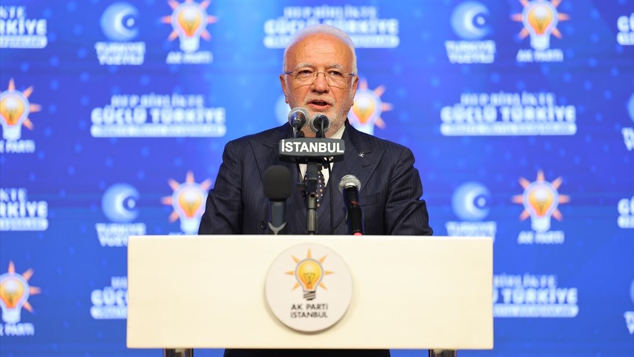 AK Parti'den İstanbul'da Buluşmalar Değerlendirildi