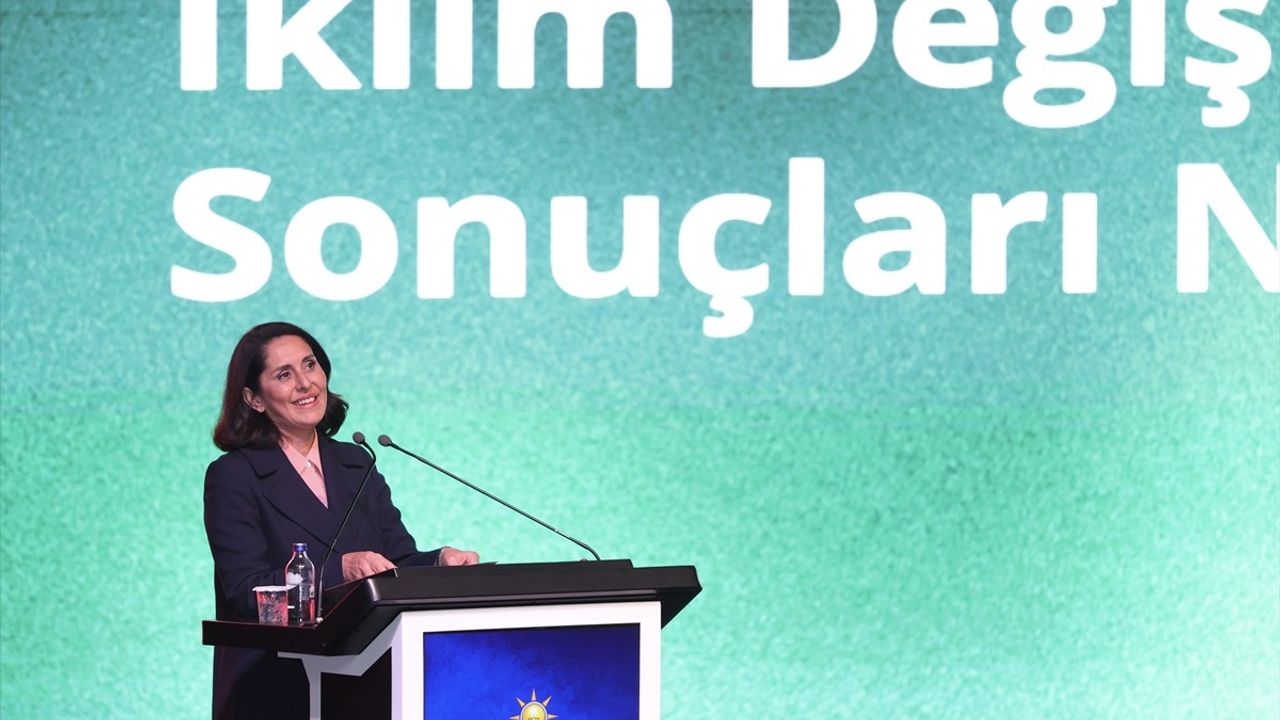 AK Parti Genel Başkan Yardımcısı Tuncer Kocaeli'de İklim Kanunu'nu Tanıttı