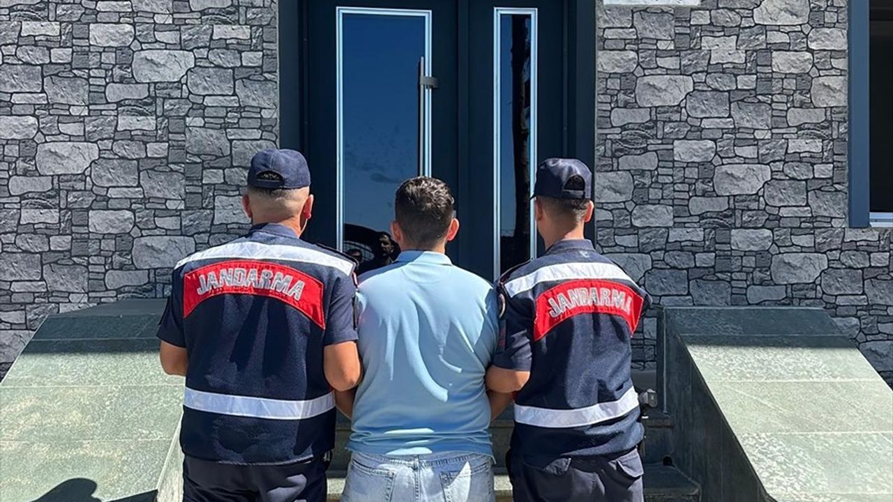 Alanya'daki Orman Yangını Kontrol Altına Alındı