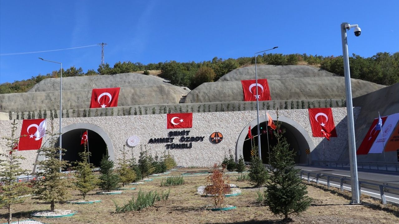 Amasya'da Yeni Ulaşım Projeleri Törenle Açıldı