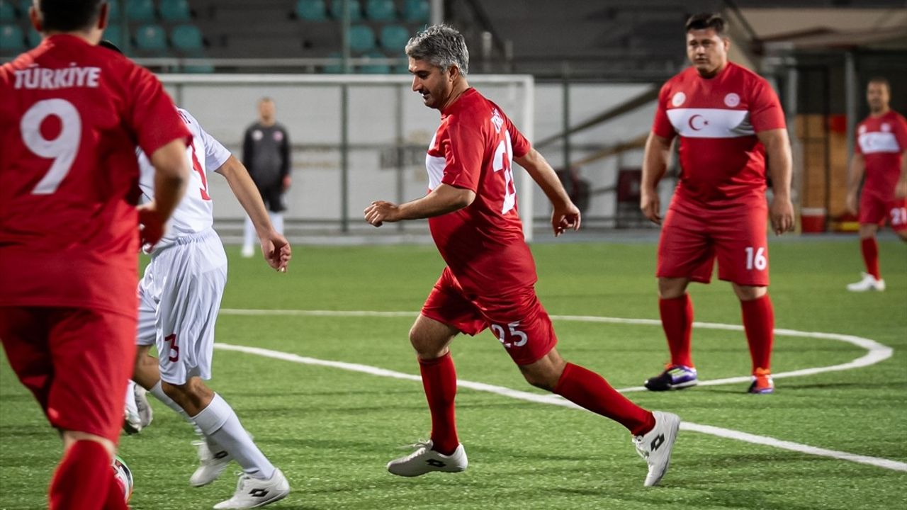 Ankara'da 19 Eylül Gaziler Günü Futbol Müsabakası Düzenlendi