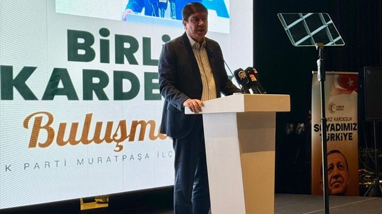 Antalya'da Kardeşlik Temalı Panel Gerçekleştirildi