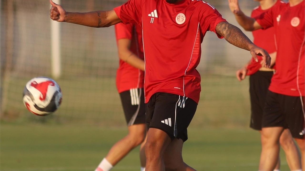 Antalyaspor Fenerbahçe Maçına Hazırlanıyor