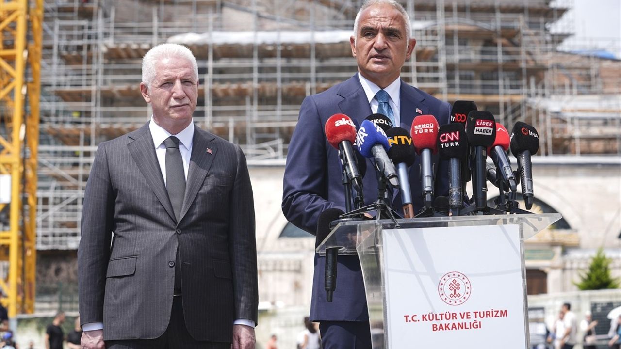 Ayasofya'daki Restorasyon Çalışmaları Yerinde İncelendi