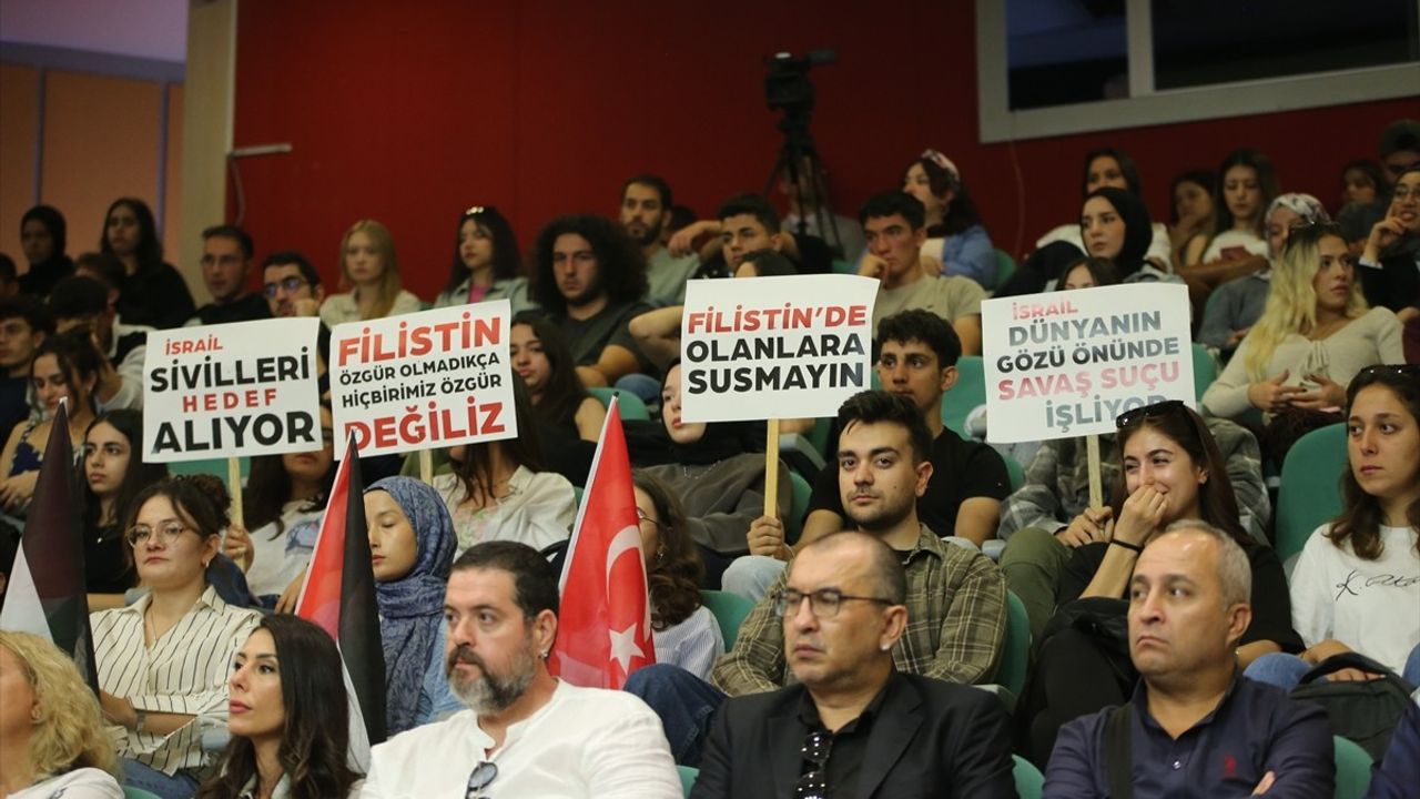 Aydın Adnan Menderes Üniversitesi'nde İlk Ders: Filistin