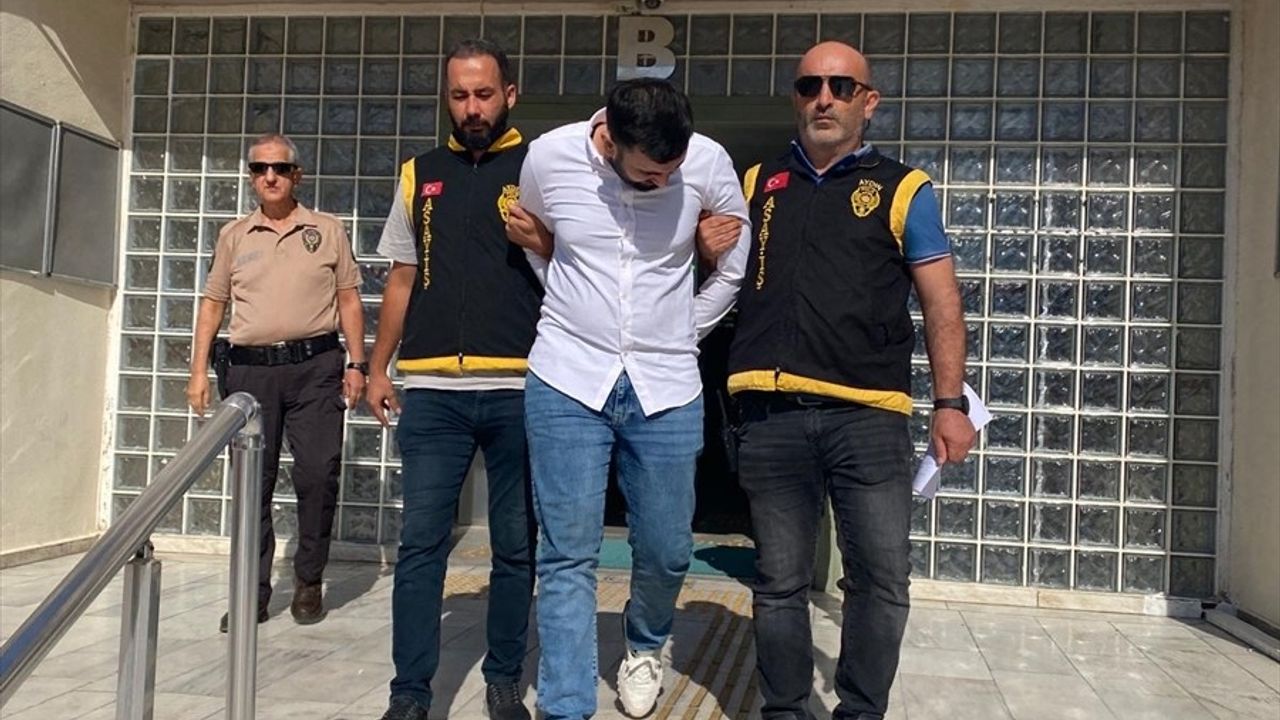 Aydın'da MİT Görevlisi Kılığına Giren Dolandırıcı Tutuklandı