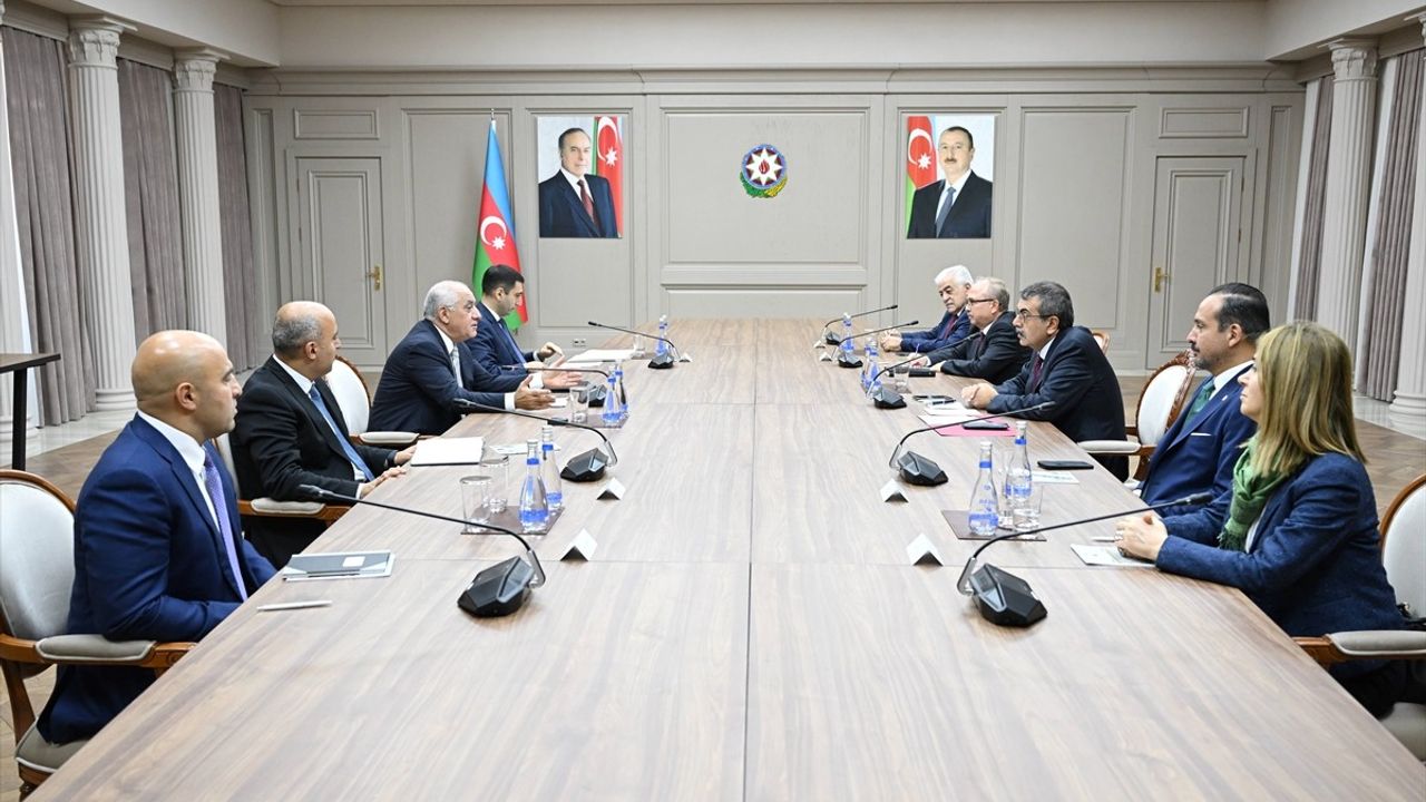 Azerbaycan ve Türkiye'den Eğitim İşbirliğine Yeni Adım