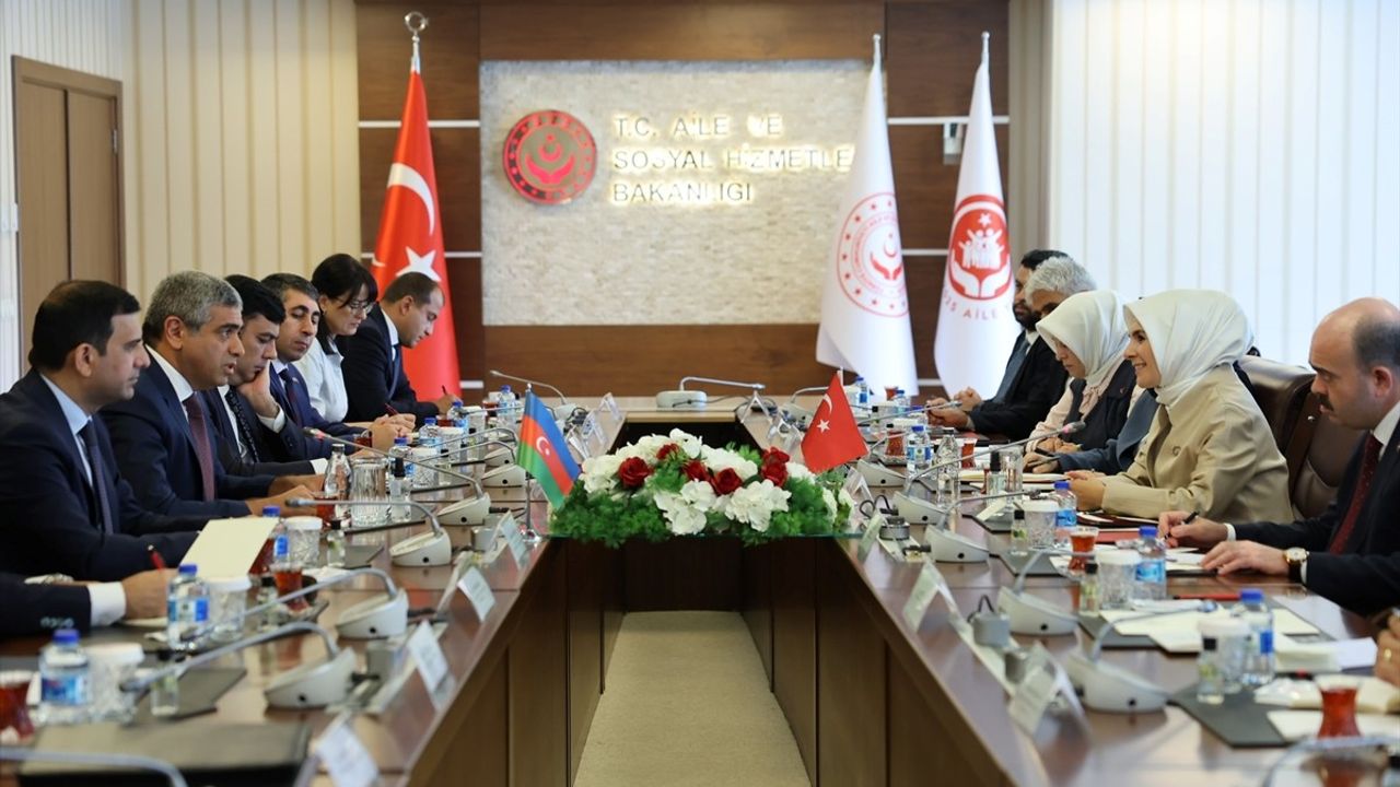 Azerbaycan ve Türkiye İşbirliğiyle Koruyucu Aile Modelleri Güçleniyor