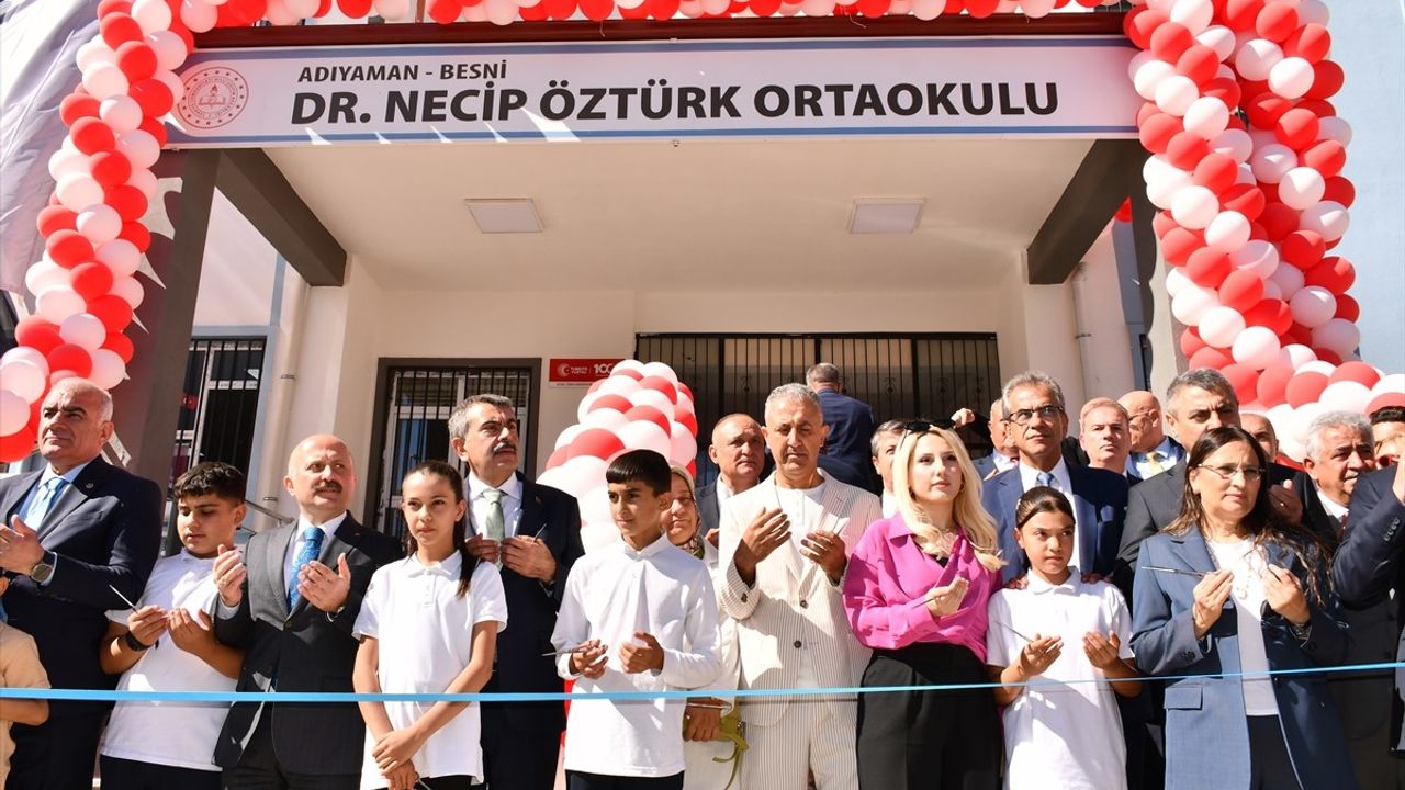 Bakan Tekin, Adıyaman'da Okul Açılışında Eğitim Başarılarını Vurguladı
