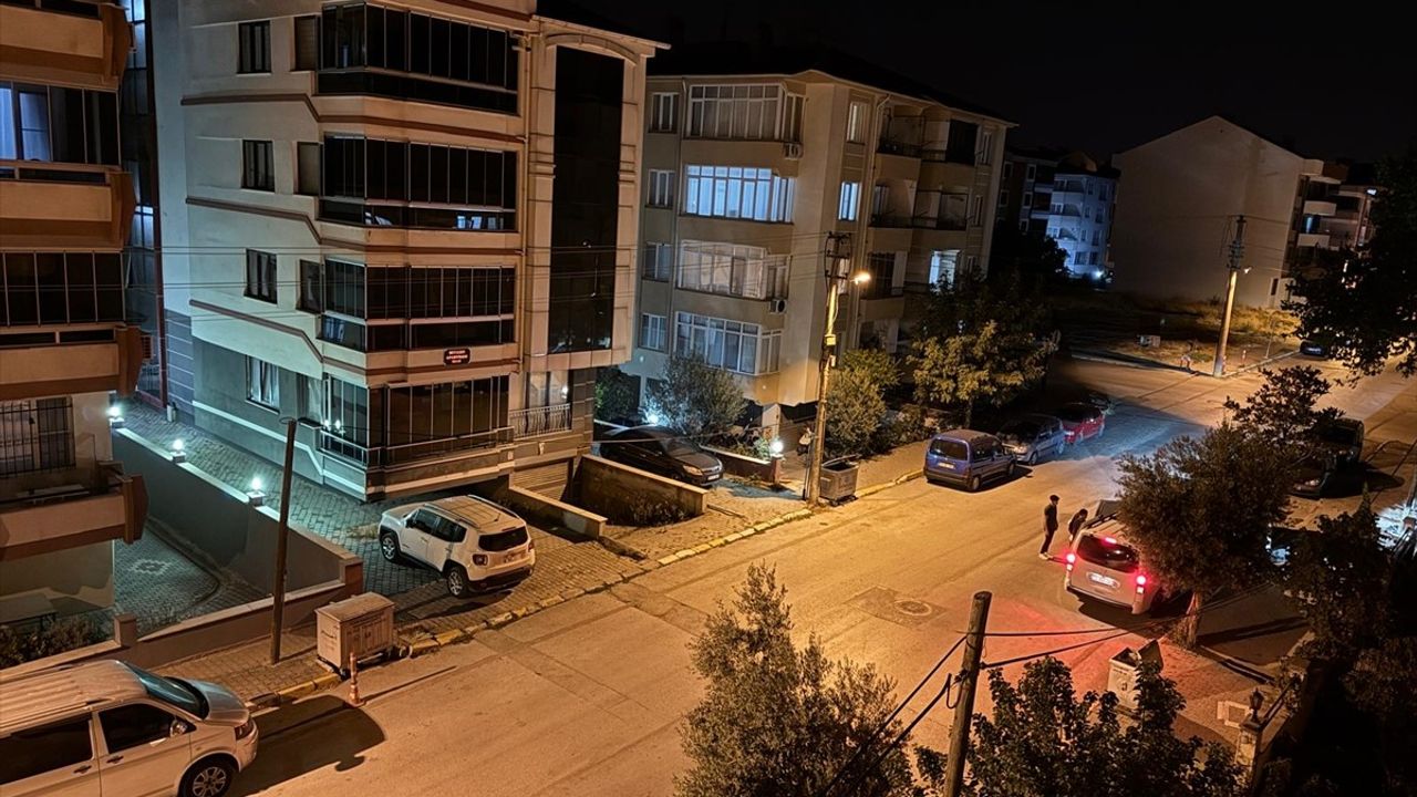 Balıkesir'de 4,9 Büyüklüğünde Deprem