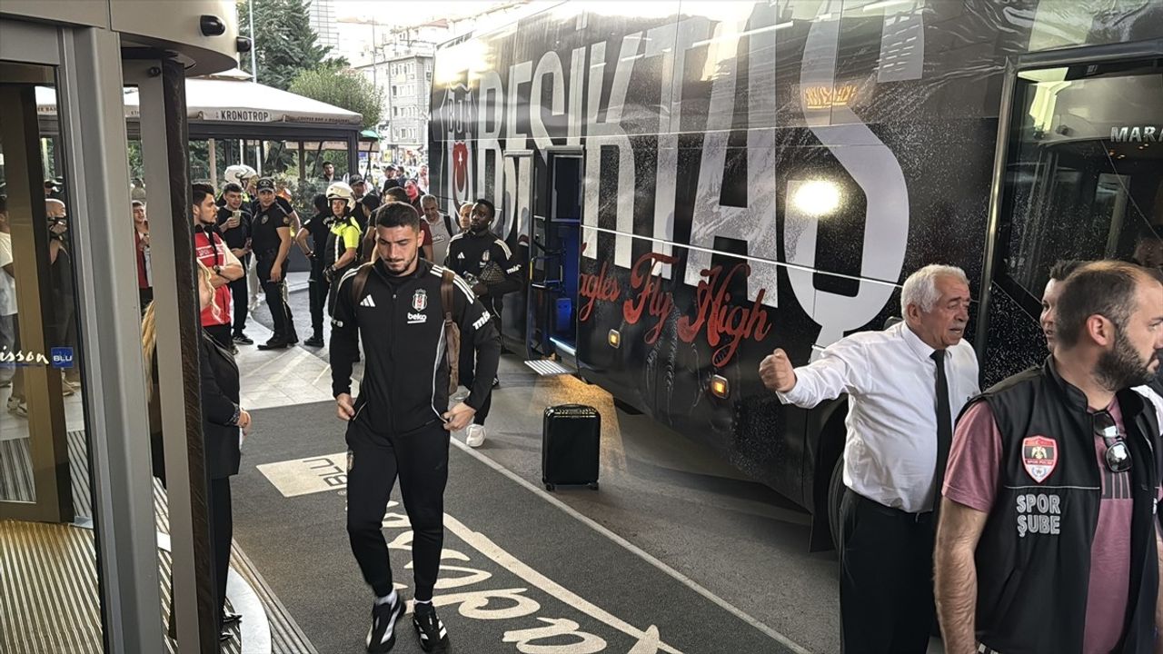 Beşiktaş, Kayseri'ye Ulasarak Maç Hazırlıklarına Başladı
