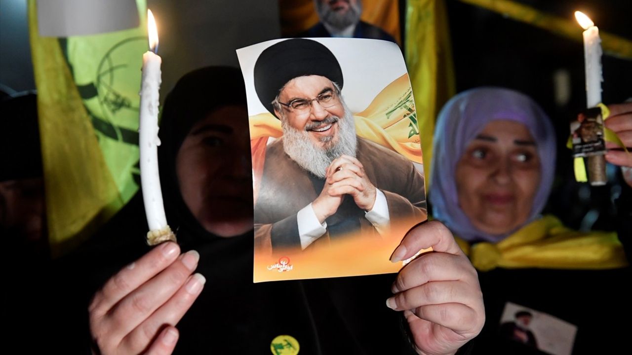 Beyrut'ta Hasan Nasrallah İçin Anma Töreni