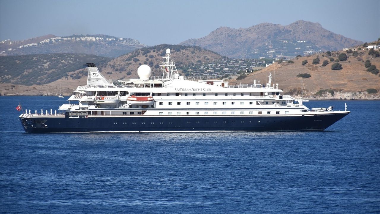Bodrum'a İki Kruvaziyer Geliyor